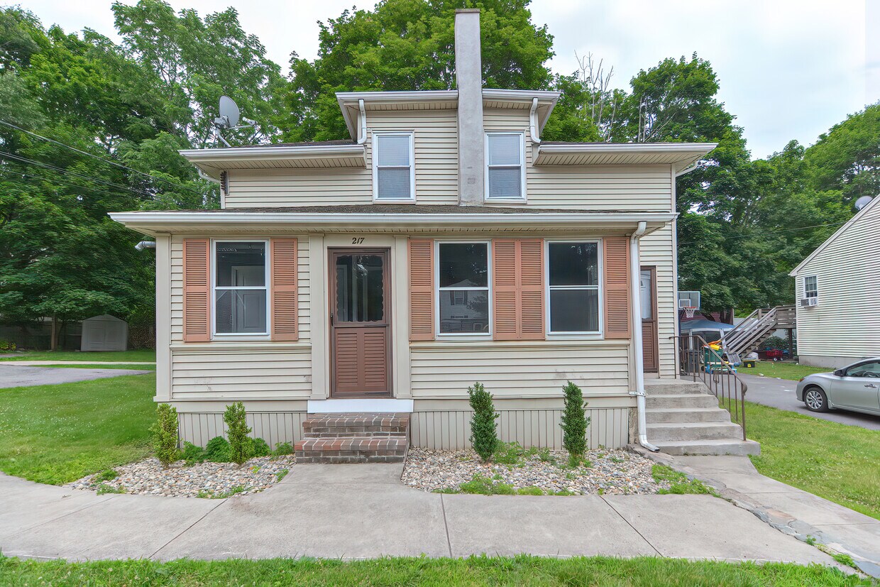 217 Fisher St, North Attleboro, MA 02760 House Rental in North
