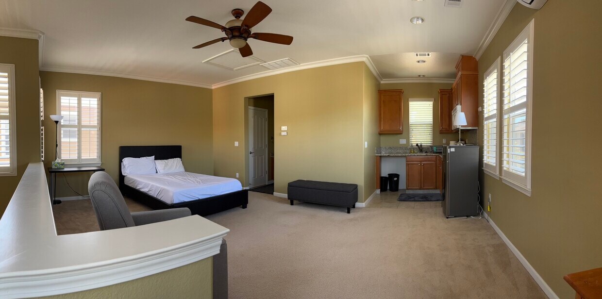 Foto principal - 931 Madrone Ave