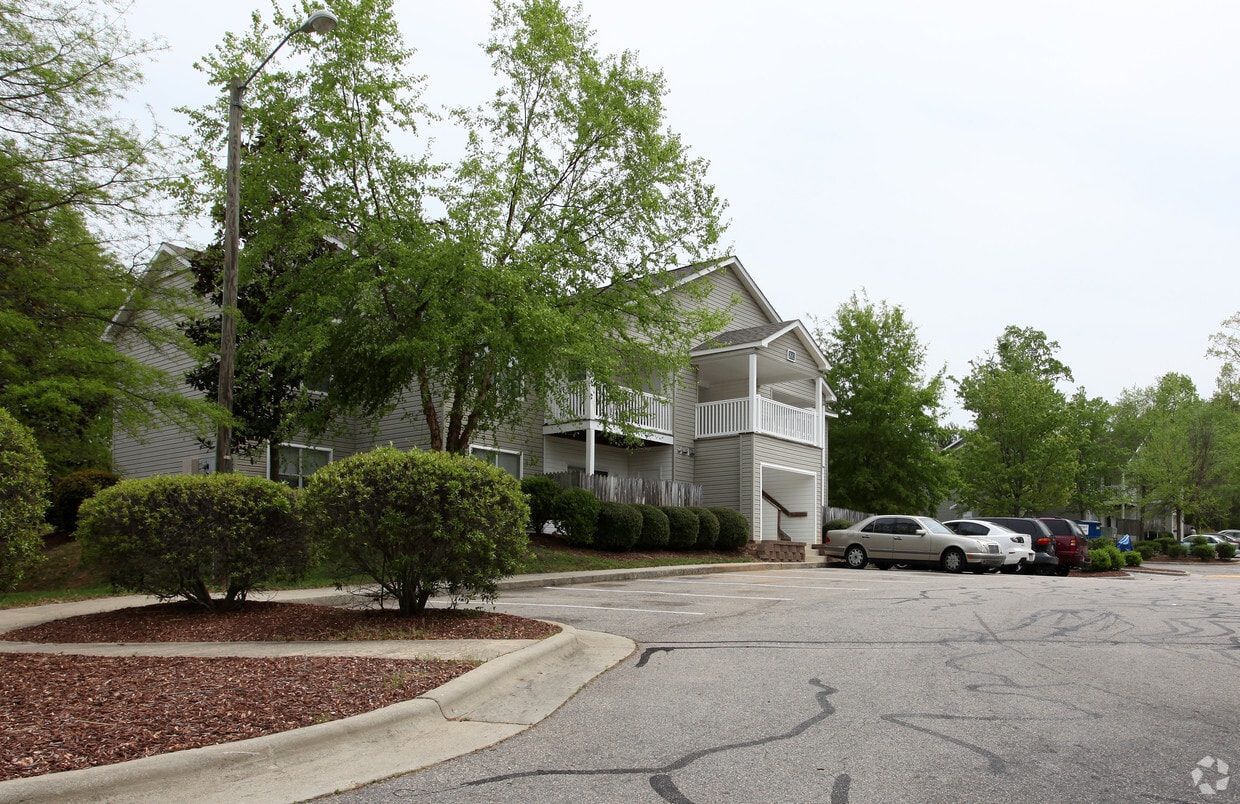 The Arbors Apartments Raleigh, NC