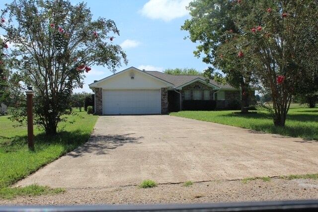 Primary Photo - 244 Calhoun Dairy Dr