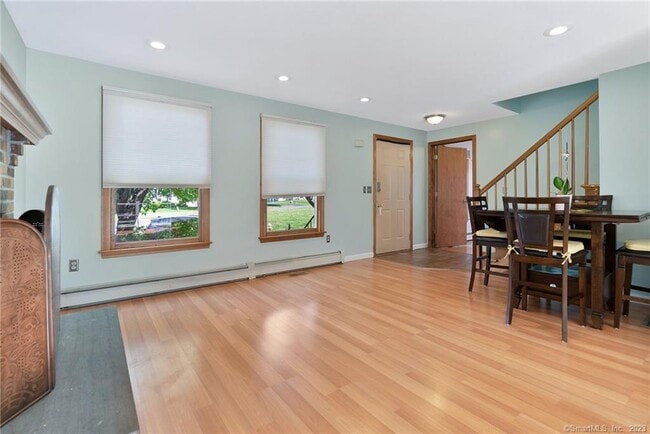 Building Photo - 25 Walcott Green