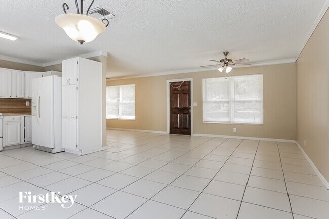 Building Photo - 2531 Blue Jay Turn