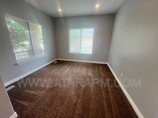 Building Photo - 13571 S Buckeye View Way
