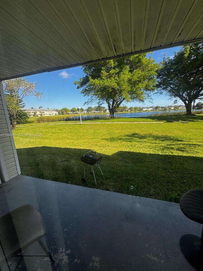 Foto del edificio - 3441 NW 44th St