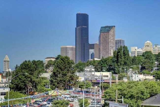 Foto del edificio - 0 bedroom in Seattle WA 98144