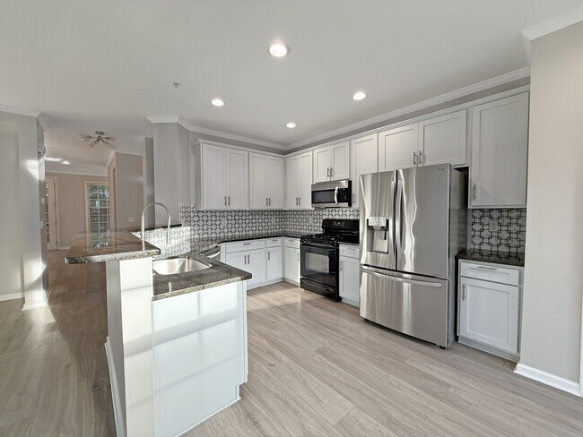 Building Photo - 11263 Musette Cir