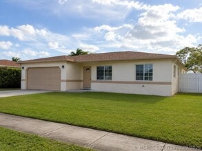 Building Photo - 21441 Crozier Ave