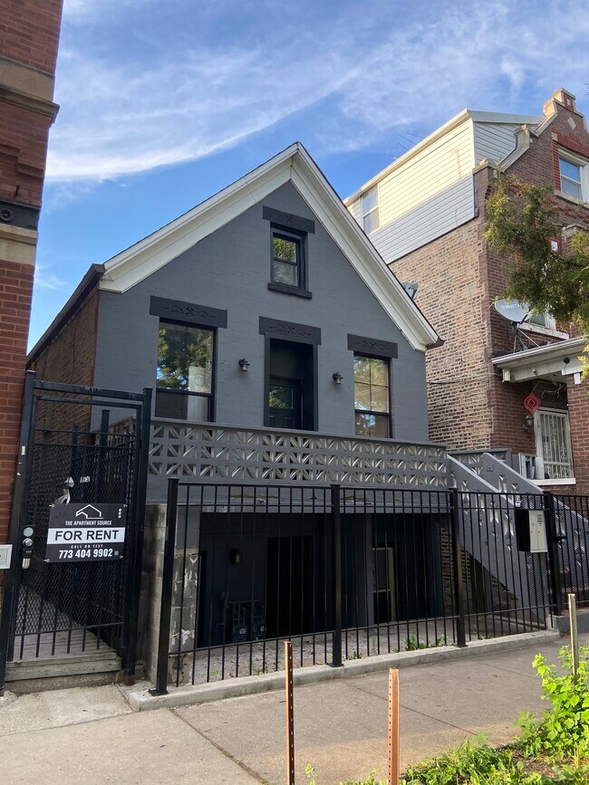 Building Photo - 2650 W 23rd Pl