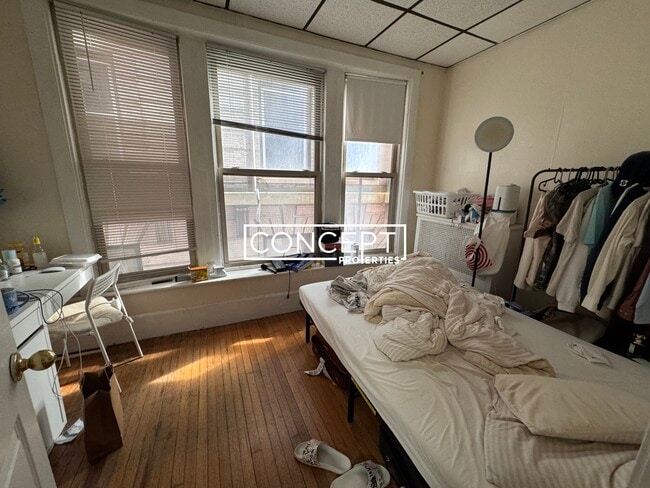 Foto del edificio - 879 Beacon St