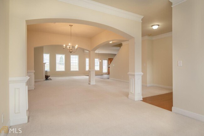 Building Photo - 5212 Catrina Way