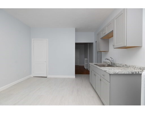 Building Photo - 24 Bellingham Ave