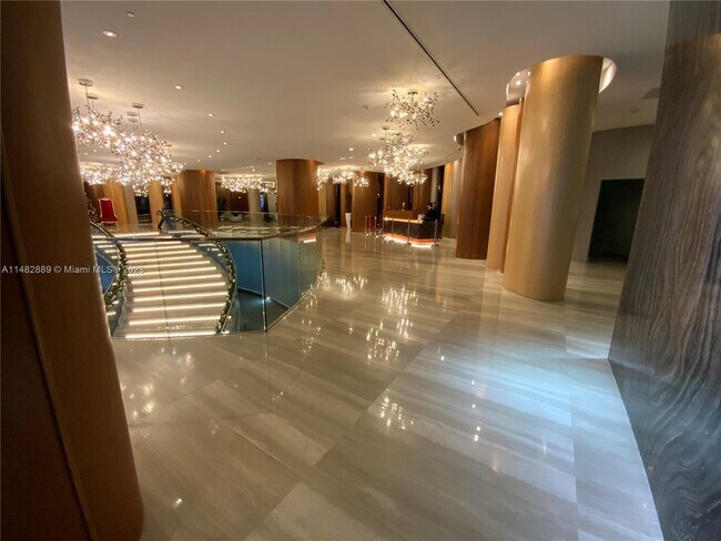 Foto del edificio - 488 NE 18th St