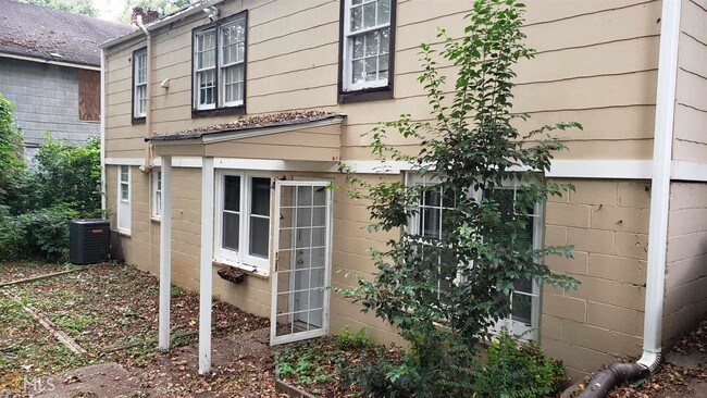 Foto del edificio - 1250 Oakland Terrace SW
