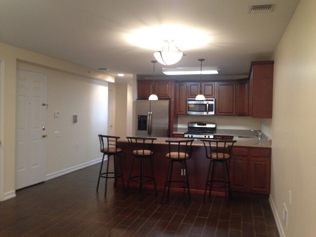 Foto del edificio - 10314 Rockaway Beach Blvd