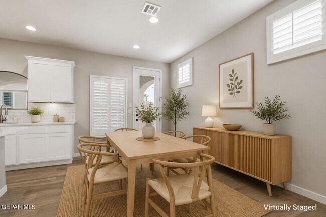 Building Photo - 14900 Tierra Crystal Ave