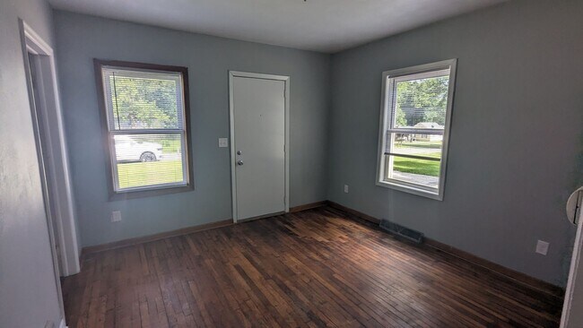 Foto del edificio - 2 bedroom, 1 bath house