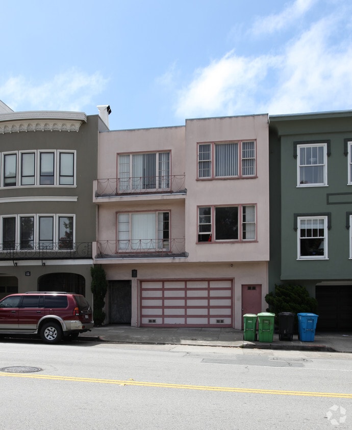 Primary Photo - 1143-1151 Bay St