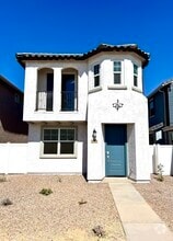 Building Photo - 3339 S Lily