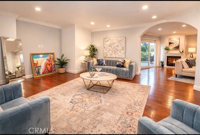 Foto del edificio - 13037 Moorpark St