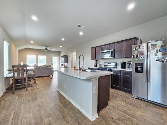 Foto del edificio - 13912 Great Pnes Ct