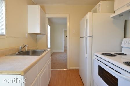 Building Photo - 1 br, 1 bath - 854 Maplewood Ave Unit 1