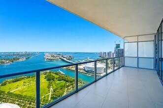 Building Photo - 1100 Biscayne Blvd