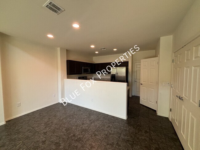 Foto del edificio - 4170 N Thurston Ln