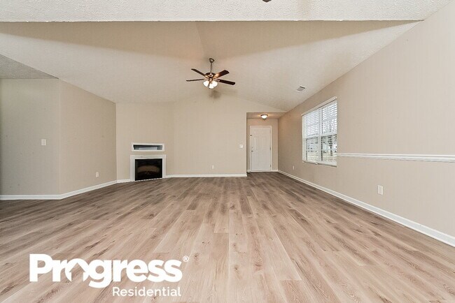 Foto del edificio - 10940 Big Sky Dr