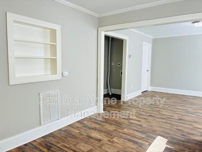 Foto del edificio - 1030 Caldwell St