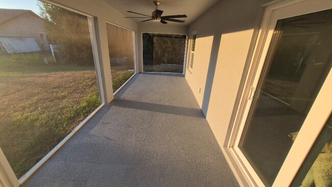 Foto del edificio - 661 Myra Ln NW