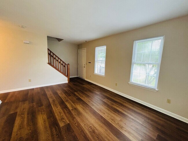 Foto del edificio - 4 Bedroom, 3 Bath Townhouse