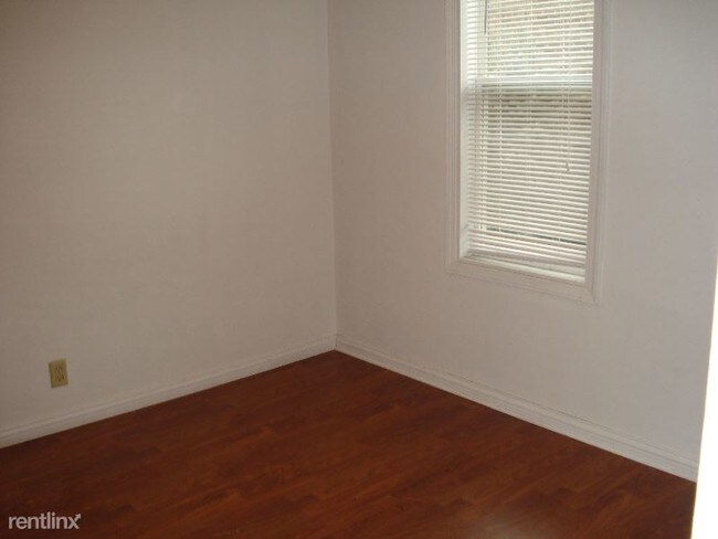 Foto del edificio - 5535-5518 18th Ave