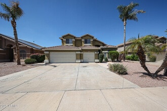 Building Photo - 2568 E Santa Rosa Dr