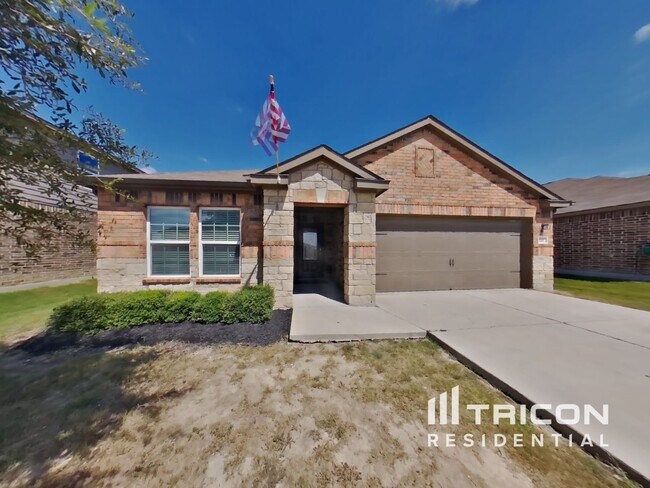 Foto del edificio - 210 Posey Pass