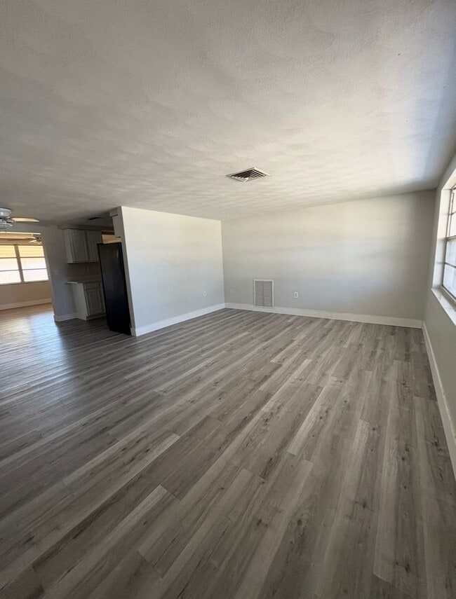 Foto del edificio - 3606 Blackhawk Dr