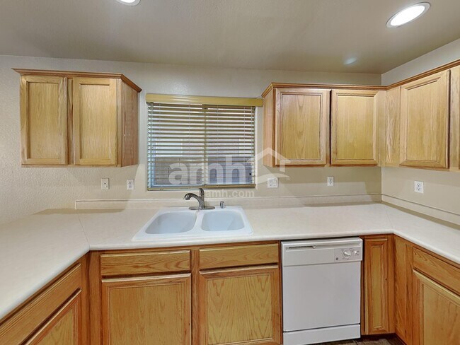 Foto del edificio - 8920 Bonneville Peak Ct