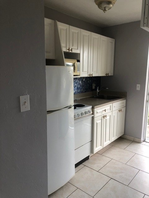 Foto del edificio - 922 Courting Ln