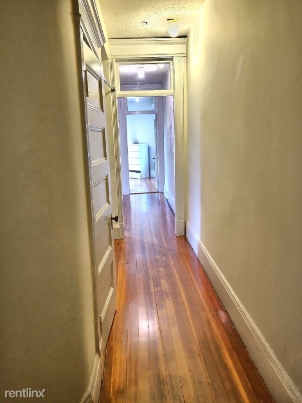 Foto del edificio - 1378 Beacon St