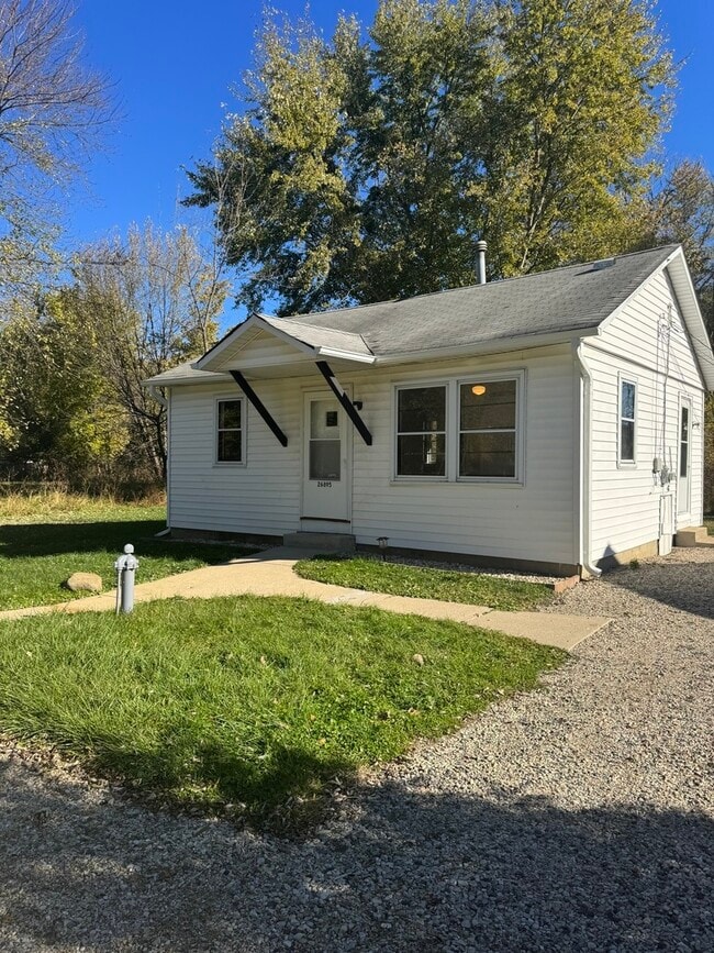 Foto del edificio - 26895 Bernice St