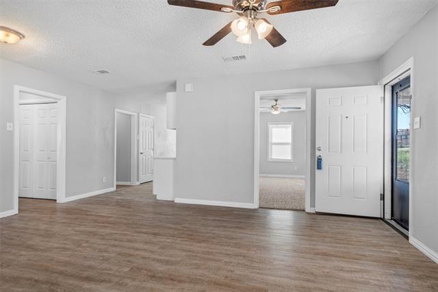 Building Photo - 2118 Lee Ave