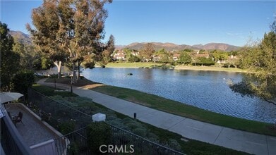 Building Photo - 32 Vista-Lago