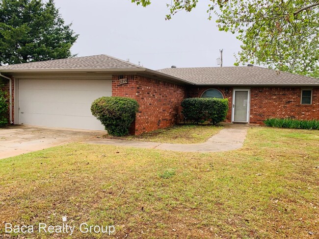 Foto del edificio - 3 br, 2 bath House - 1215 Churchill Blvd