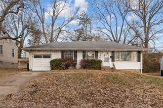 Building Photo - 1509 Fathom Dr