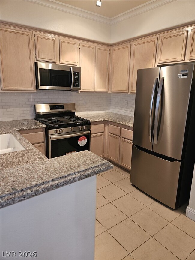Foto del edificio - 9901 Trailwood Dr