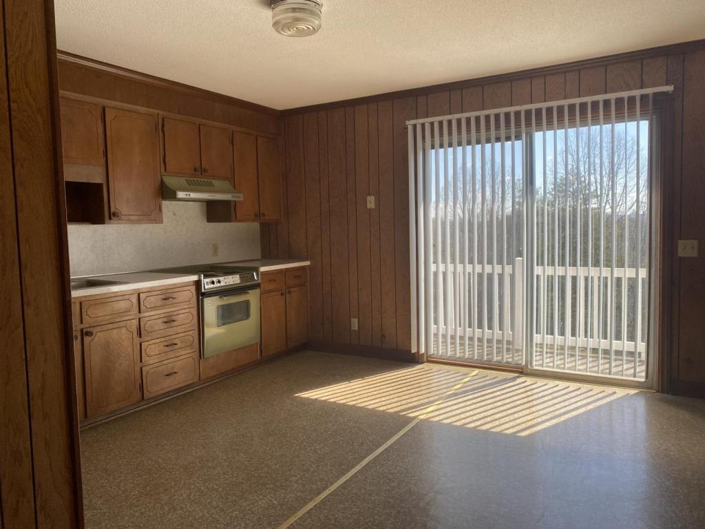 Building Photo - 75 A Sink Dr