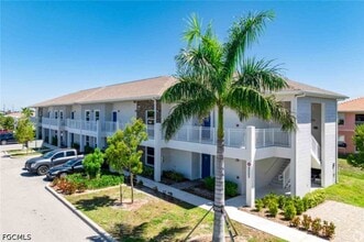 Building Photo - 3313 SW 8th Pl