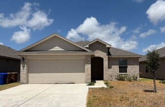 Building Photo - 2313 Restful Ln