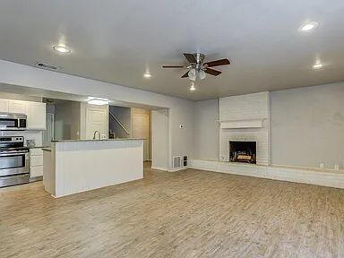 Foto del edificio - 4320 52nd St