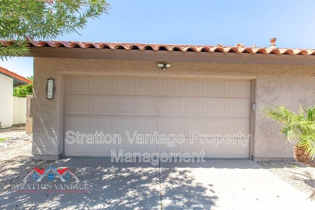 Foto del edificio - 9260 N 105th Pl