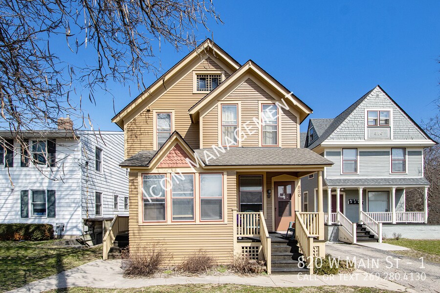 Foto principal - 820 W Main St